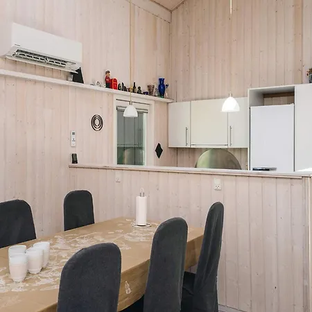 8 Person In Prázdninový dům