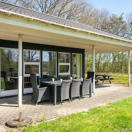 8 Person In Casa vacanze Oksbøl